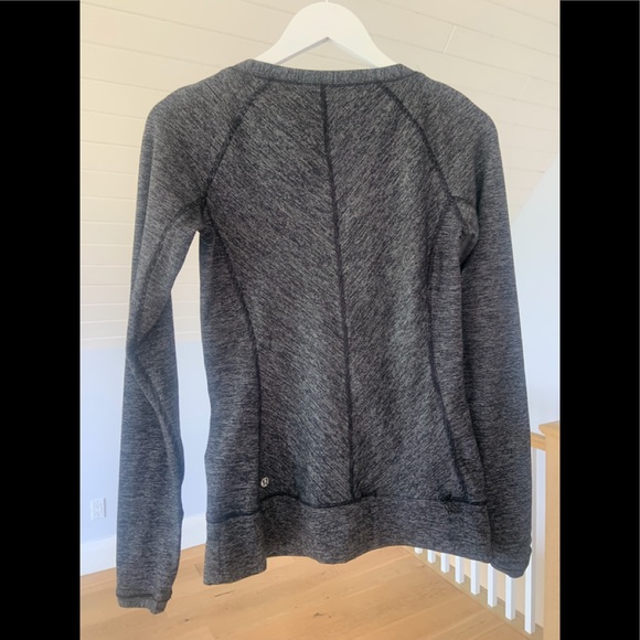 Lululemon Long Sleeve Top - Picture 7 of 7